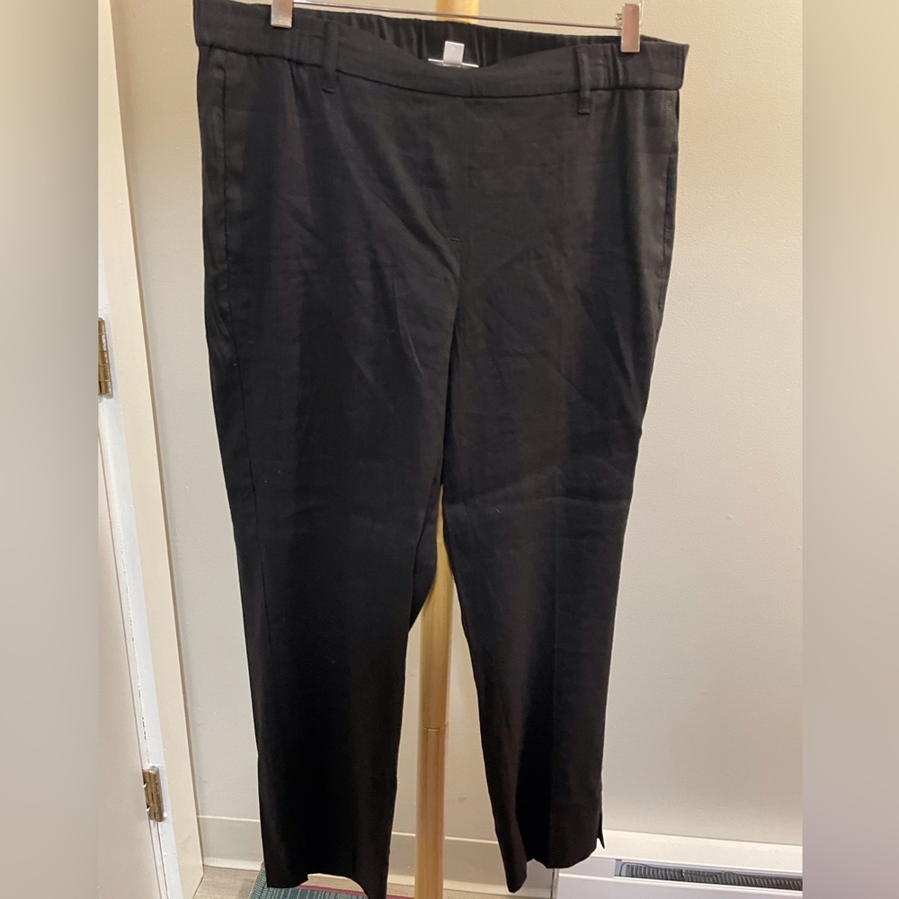 J Jill women’s linen cropped black pants.Lightweight summer comfort